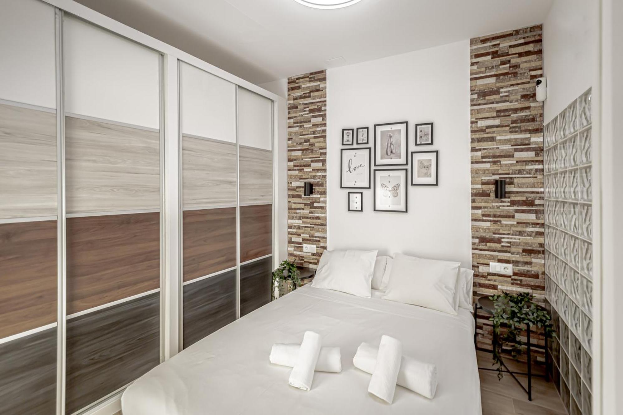 מדריד Apartamentos Franco Rodriguez מראה חיצוני תמונה