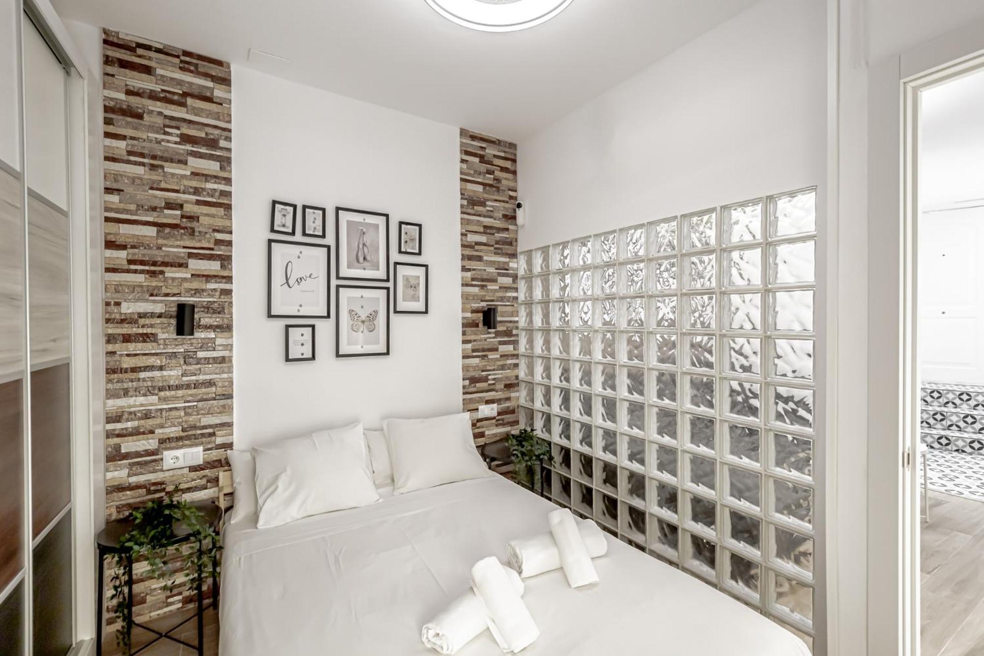 מדריד Apartamentos Franco Rodriguez מראה חיצוני תמונה